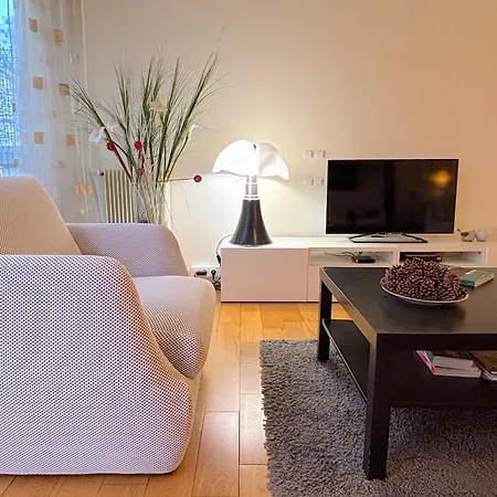 Leclerc Apartment Paris